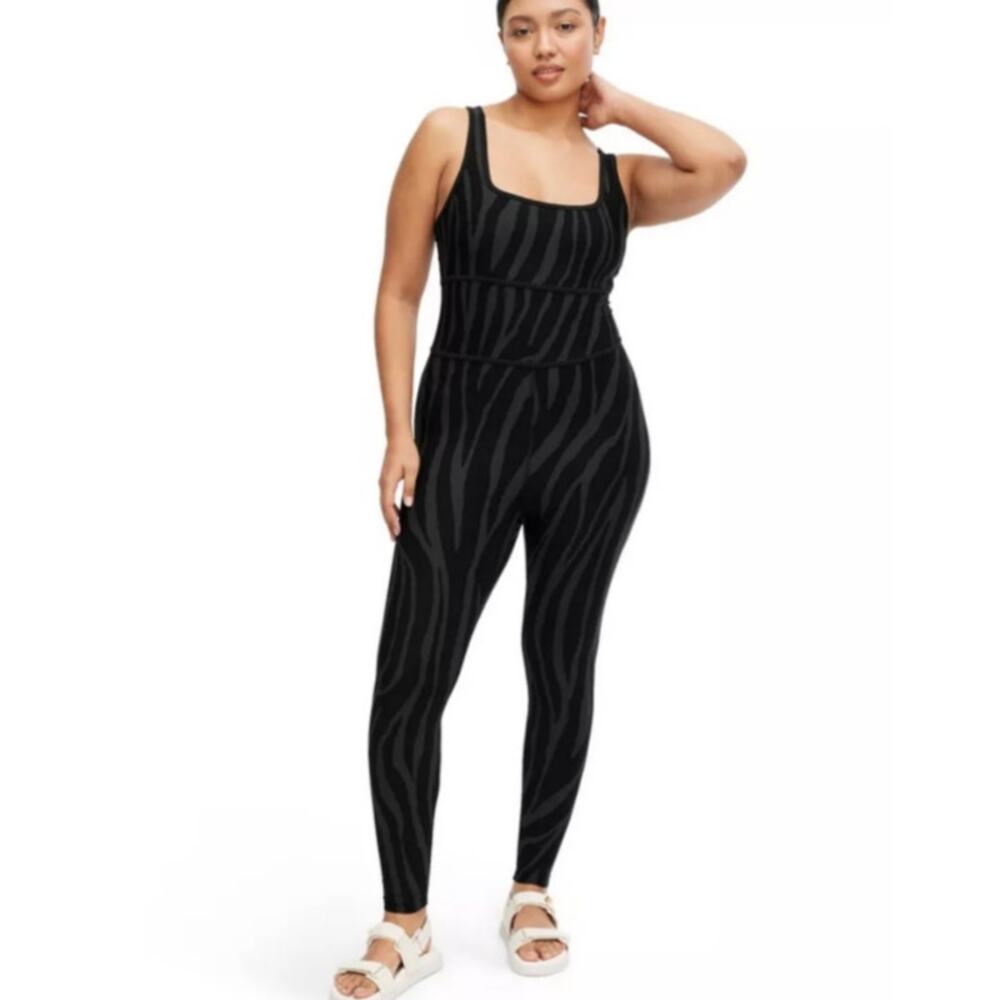 NWT Diane von Furstenberg X Target Zebra Print Active Bodysuit black Grey tonal